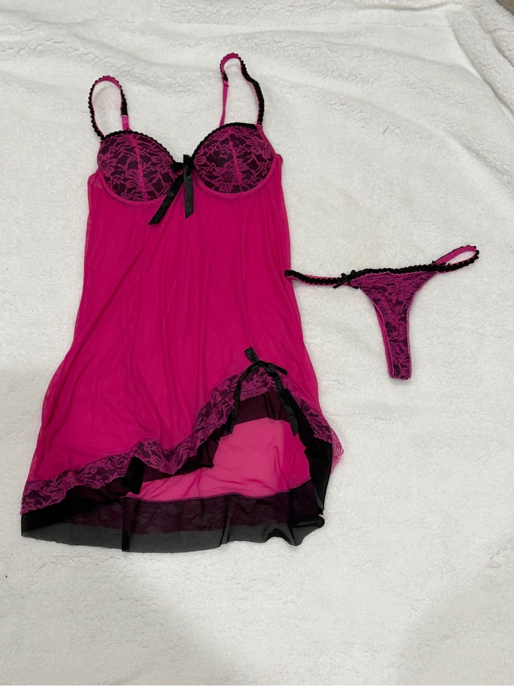 Fuchsia Lace-Trim Babydoll Chemise with Matching Thong